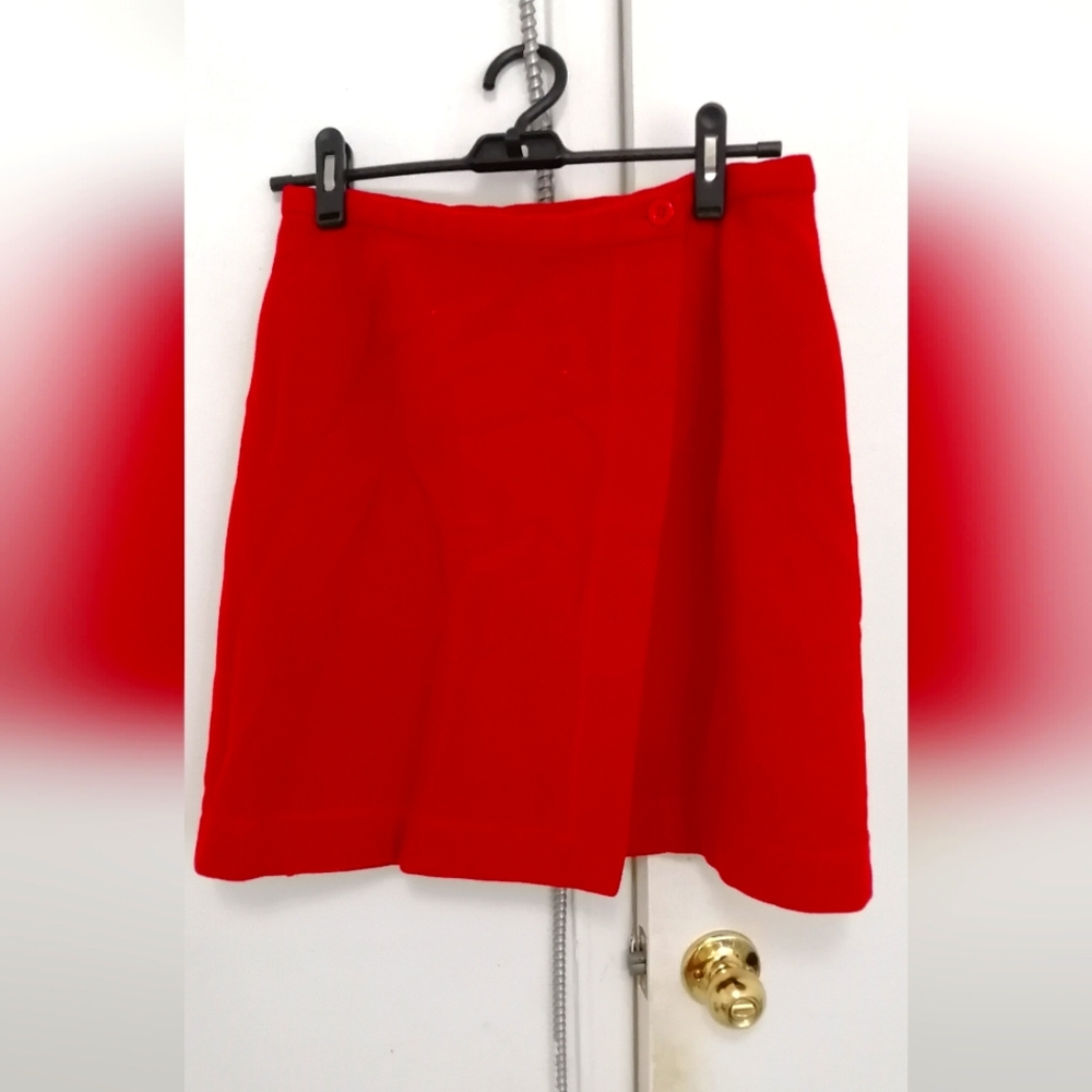 Vintage Simon Chang wool skirt
